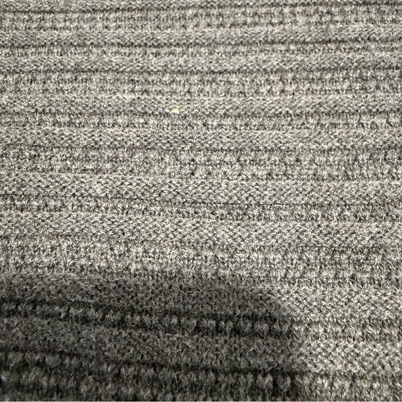 Hilary Radley Women’s Forest Green V-Neck Long Sleeve Knit Textured Sweater - Picture 10 of 11